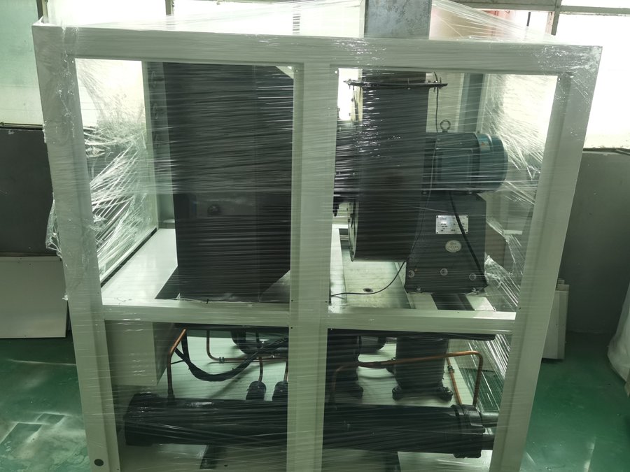 小型水冷冷水机